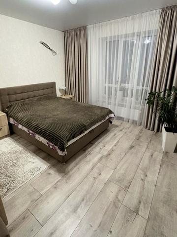 Чубинського вул., 8-В