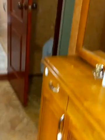 Магістральна вул., 92