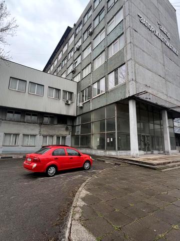 Професора Анатолія Бойка вул., 3