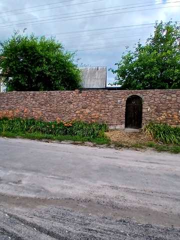 Вишнева, 13