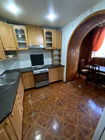 Вацлава Гавела бульв. (Івана Лепсе), 34-В