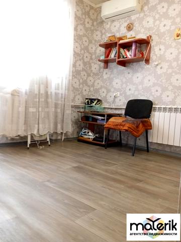 Академіка Заболотного вул., 22