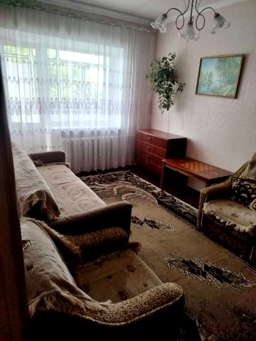 Інститутська вул., 20/1