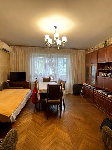 Адміральський просп. (Патріса Лумумби), 7