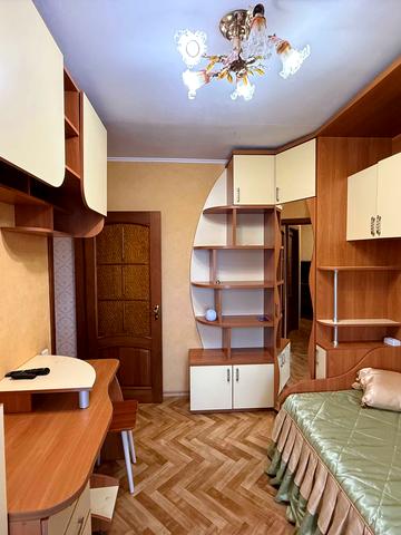 Котляревського вул., 7