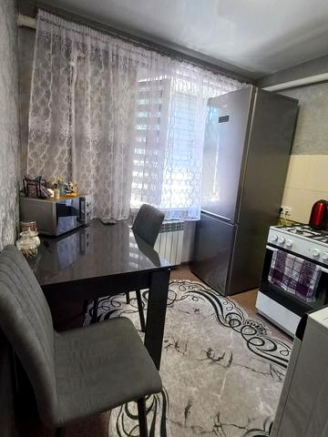 Варненська вул., 17д