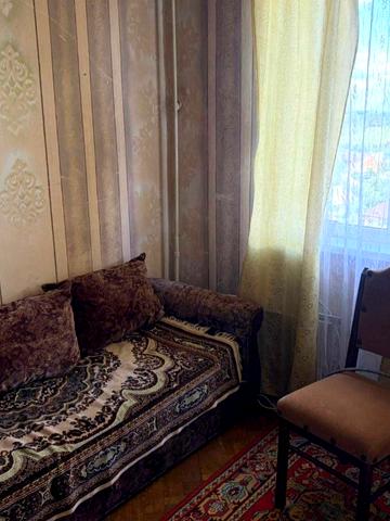 Жуковського просп., 9