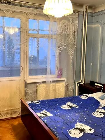 Івана Павла II вул. (Будівельників), 18