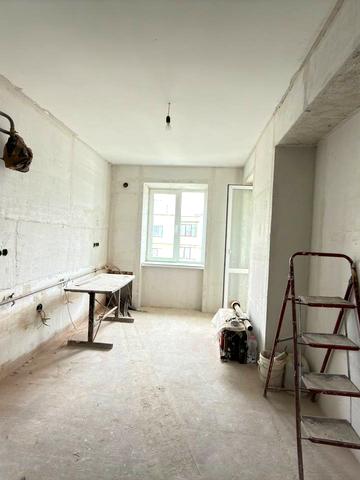 Петра Маланюка вул. (Декабристів), 52/1