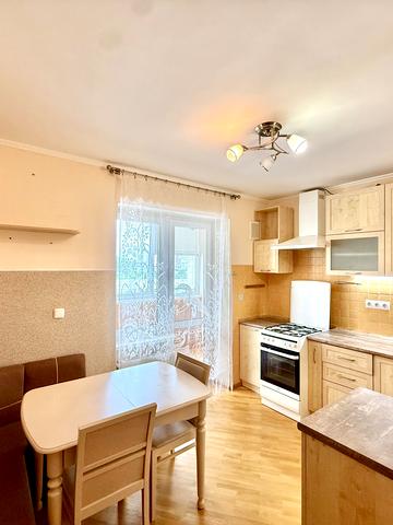 Петра Маланюка вул. (Декабристів), 52/5