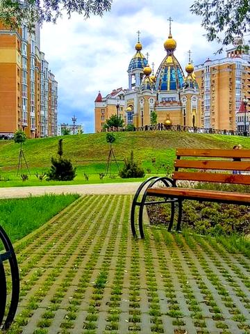 Володимира Івасюка просп. (Героїв Сталінграду), 11-А