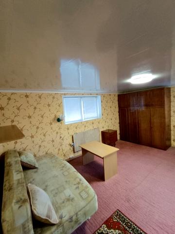 Городня вул., 12