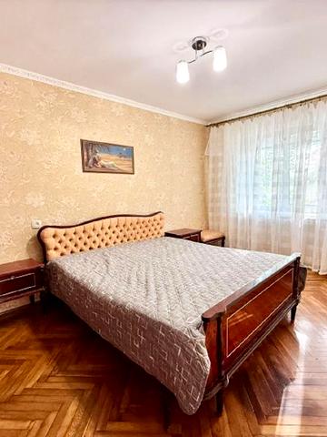 Марсельська вул., 1