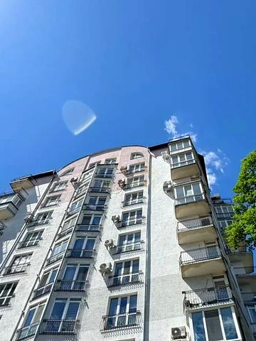 Національної Гвардії вул., 3а
