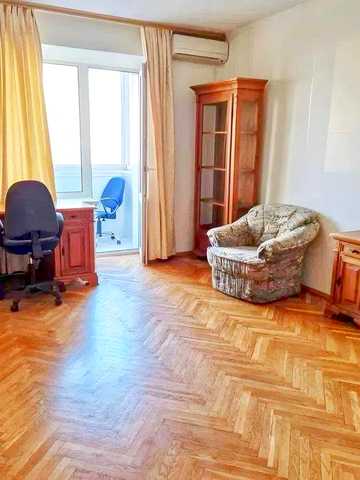 Іпсилантіївський пров. (Аїстова вул.), 3