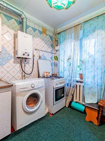 Західна вул., 56