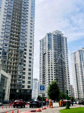 Андрія Верхогляда вул. (Михайла Драгомирова), 22-Б
