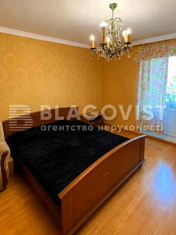 Ігоря Юхновського вул. (Сулеймана Стальського), 30