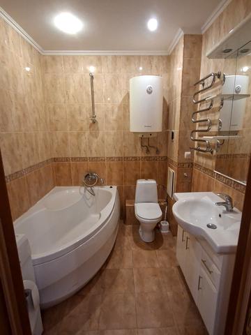 Віктора Баталіна вул. (Мічуріна), 2а