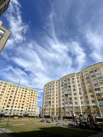 Роксоляни вул., 43б