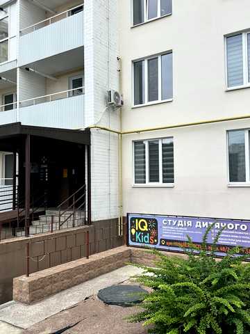Незалежності вул., 21