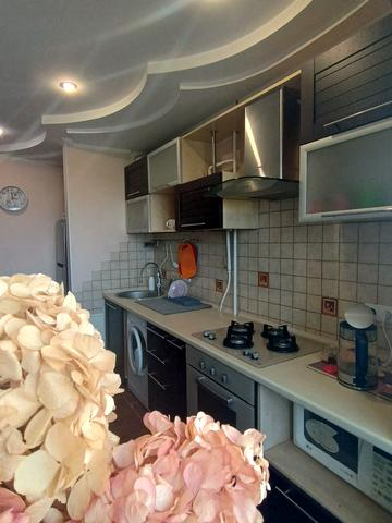 Ньютона вул., 40