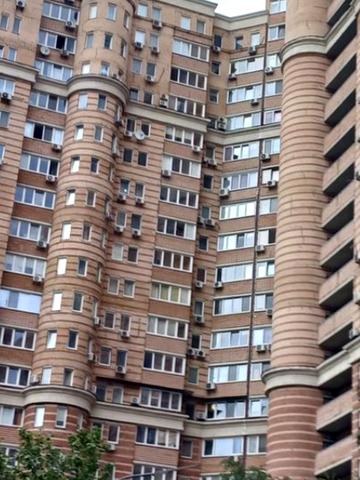 Голосіївська вул., 13-Б