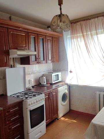 Вацлава Гавела бульв. (Івана Лепсе), 39