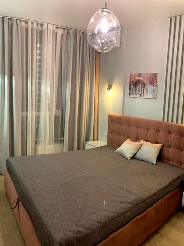 Салютна вул., (Будинок 02301-02303)