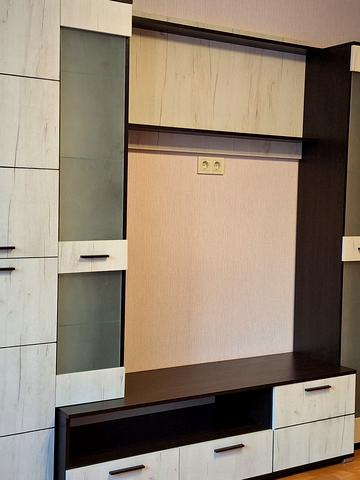 Академіка Корольова просп., 8