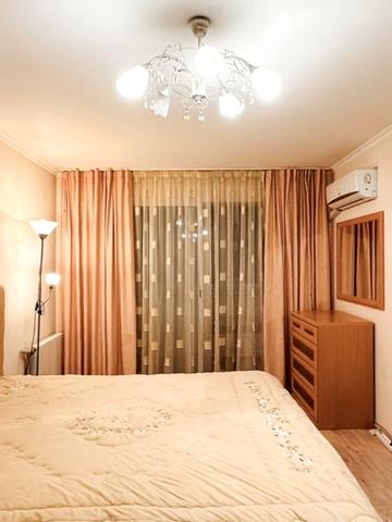 Євгена Коновальця вул. (Щорса), 15 к3