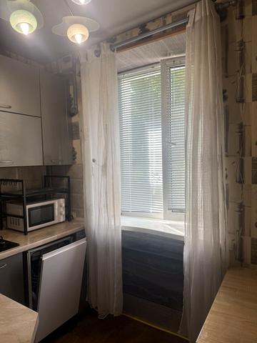 Алана Шепарда вул. (Суворова), 28
