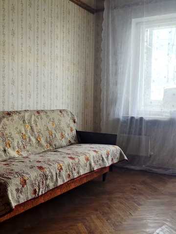 Червоної Калини просп. (Володимира Маяковського), 40