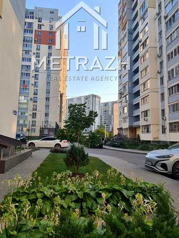 Лисаветинська вул., 7в