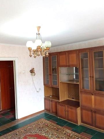 Євпаторійська вул., 100