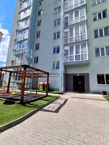 Зелена вул., (Будинок)