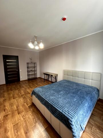 Сімї Кульженків вул. (Петра Дегтяренка), 21