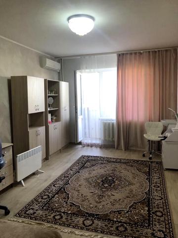 Китобоїв вул., 12