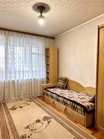 Волинська вул., 16