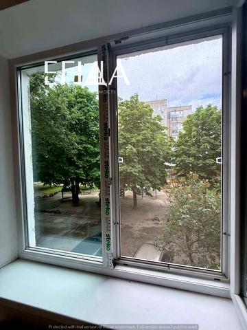 Незалежності вул. (Космонавта Попова), 24 к2