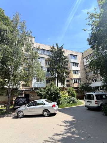 Героїв Майдану вул. (Червоноармійська), 93
