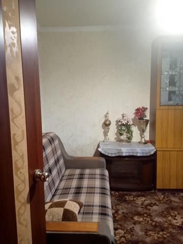 Салютна вул., 22