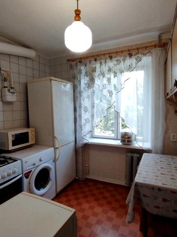 Олександра Поля просп. (Кірова), 94