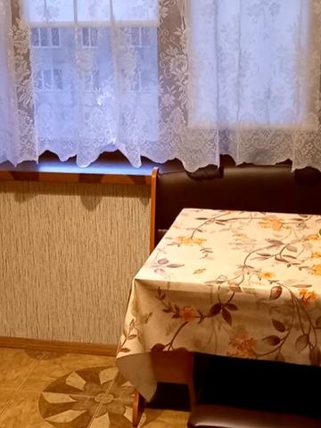 Оболонський просп., 43