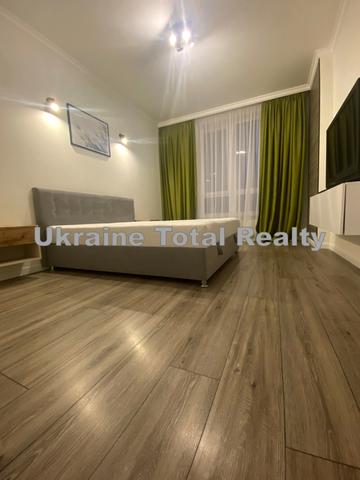 Камянська вул. (Дніпродзержинська), 128