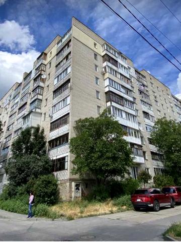Миколи Куліша вул., 20
