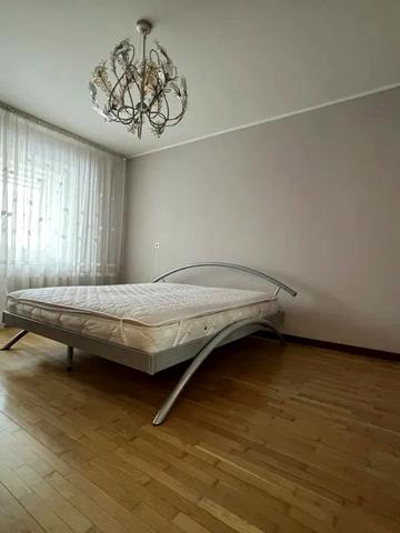 Петра Григоренка просп., 5