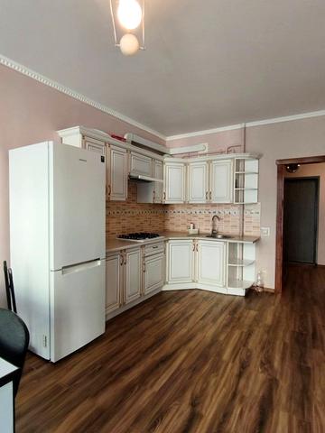 Пасічна вул., 169г