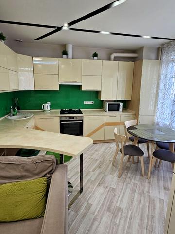 Дмитра Луценка вул. (Крейсера "Аврора"), 8-А