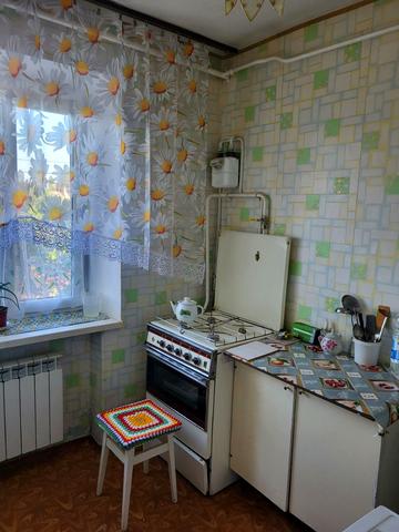 Леоніда Каденюка вул. (Поповича), 10